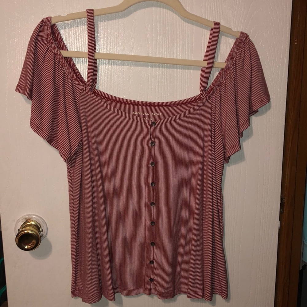 Off the shoulder T-shirt!!